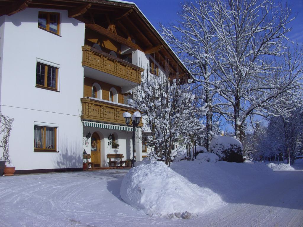 Landhaus Doris 로이타쉬 외부 사진